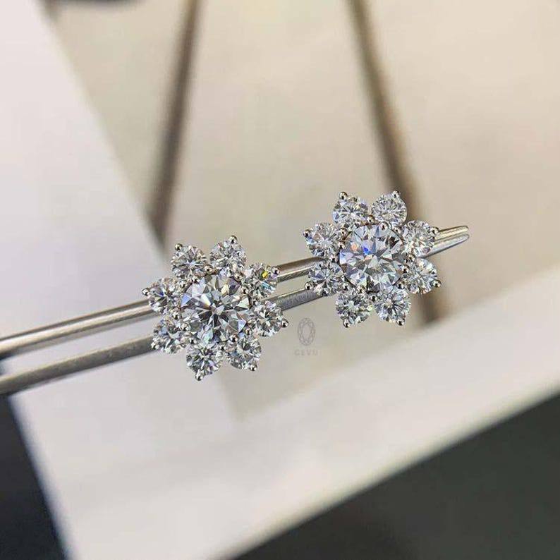 Harry Winston
 925 Silver 
Quality: Super Master 
* ⁠Necklace 
* ⁠Earring
* ⁠Bracelet
For Price 👇 WhatsApp✅
0568585901 
0507557372
0552275751 Owner Zain 👌

Zain268
♥️♥️♥️