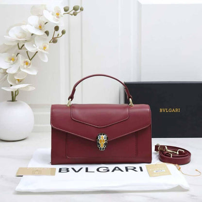 BVLGARI 

95 dhs🪙🌨️

with box
🎁🎁🎁

Zain90
♥️♥️♥️