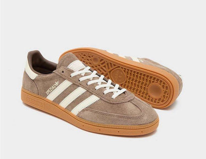 ADIDAS Handball Spezial ‘Brown’🍂
36-45 AVAILABLE 🤩
180 dhs🇦🇪🇦🇪

Zain242
♥️♥️♥️