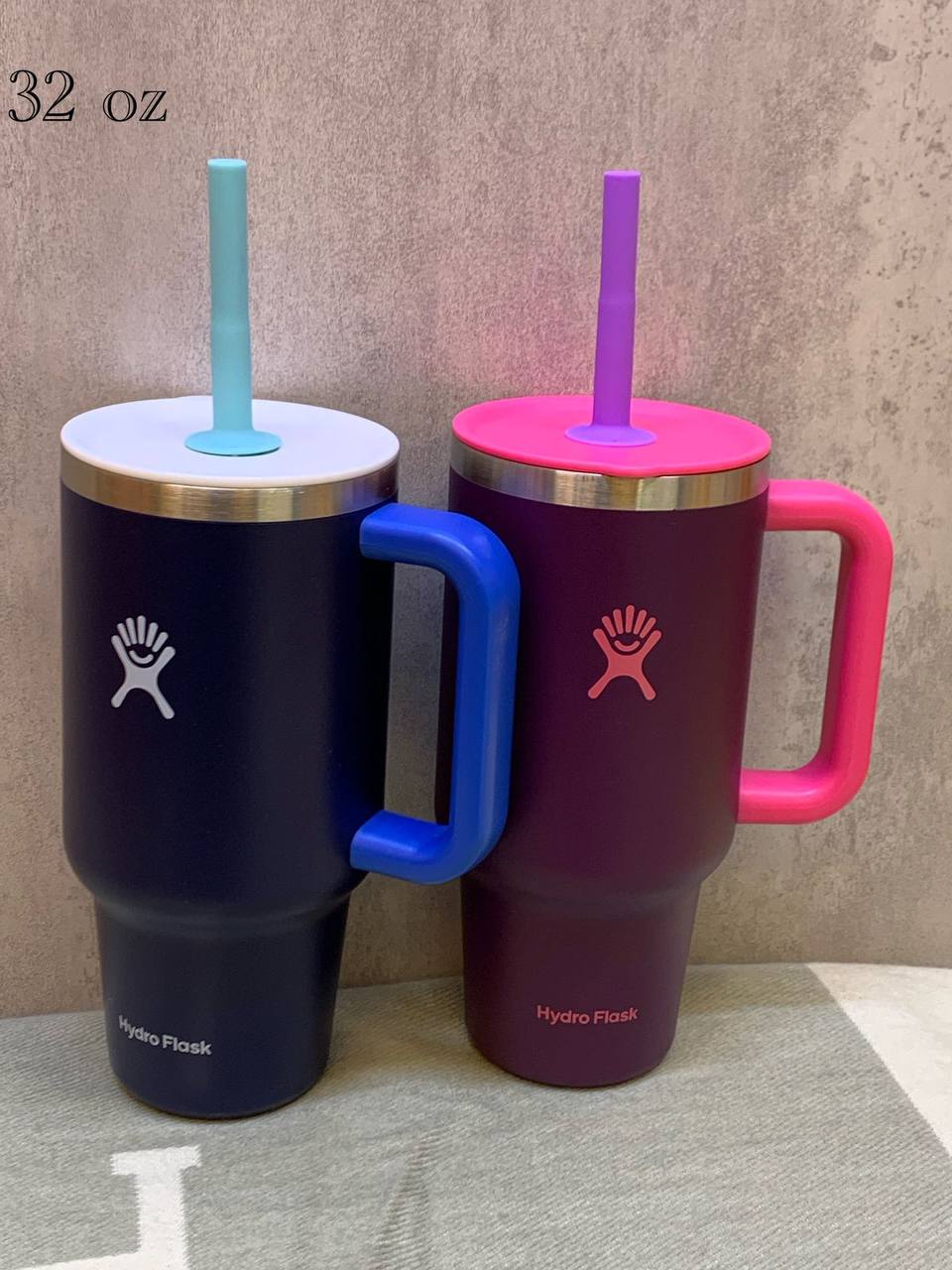 New hydro flask arrived 😍
Size 40 oz & 32 oz
80 dhs✅

Zain88
♥️♥️♥️
