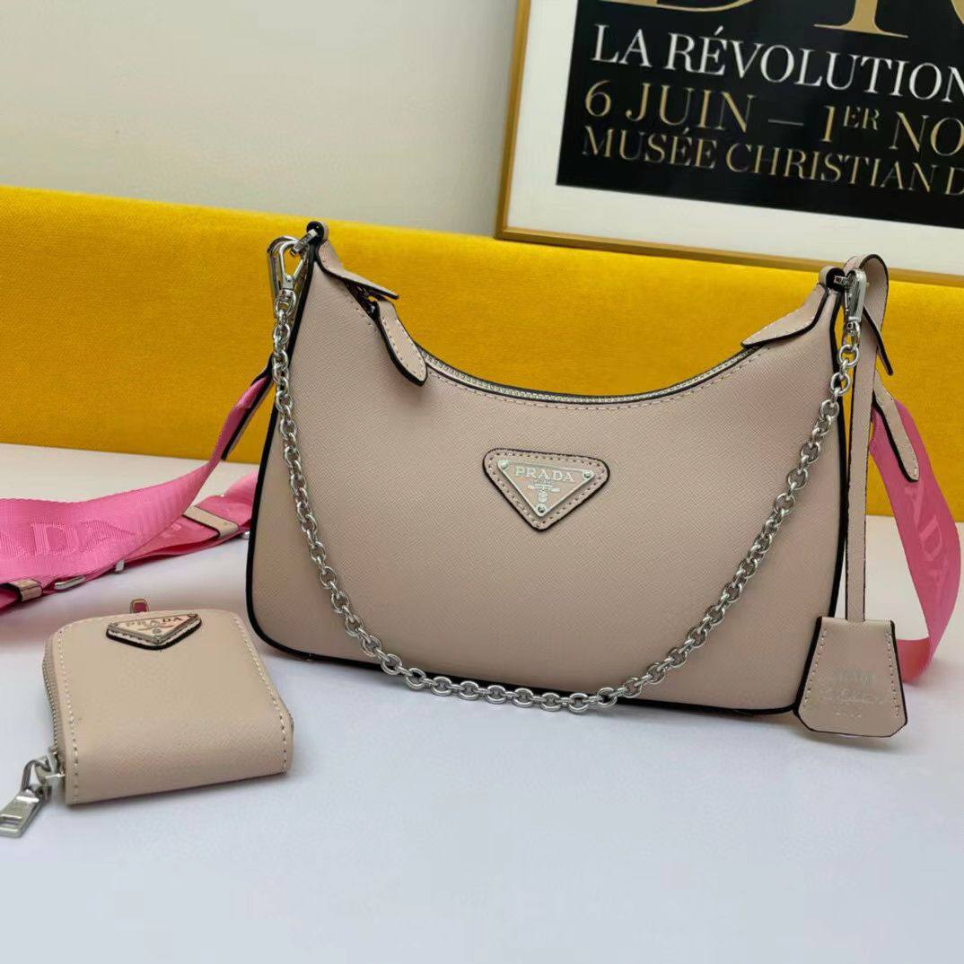 Prada
Master🌺
230 dhs✅

Zain153
♥️♥️♥️