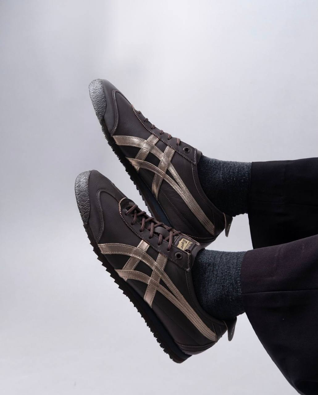 Onitsuka Tiger Mexico 66 SD “Metropolis” , 
Size 36 to 45 , 
170 dhs✅

Zain196
♥️♥️♥️