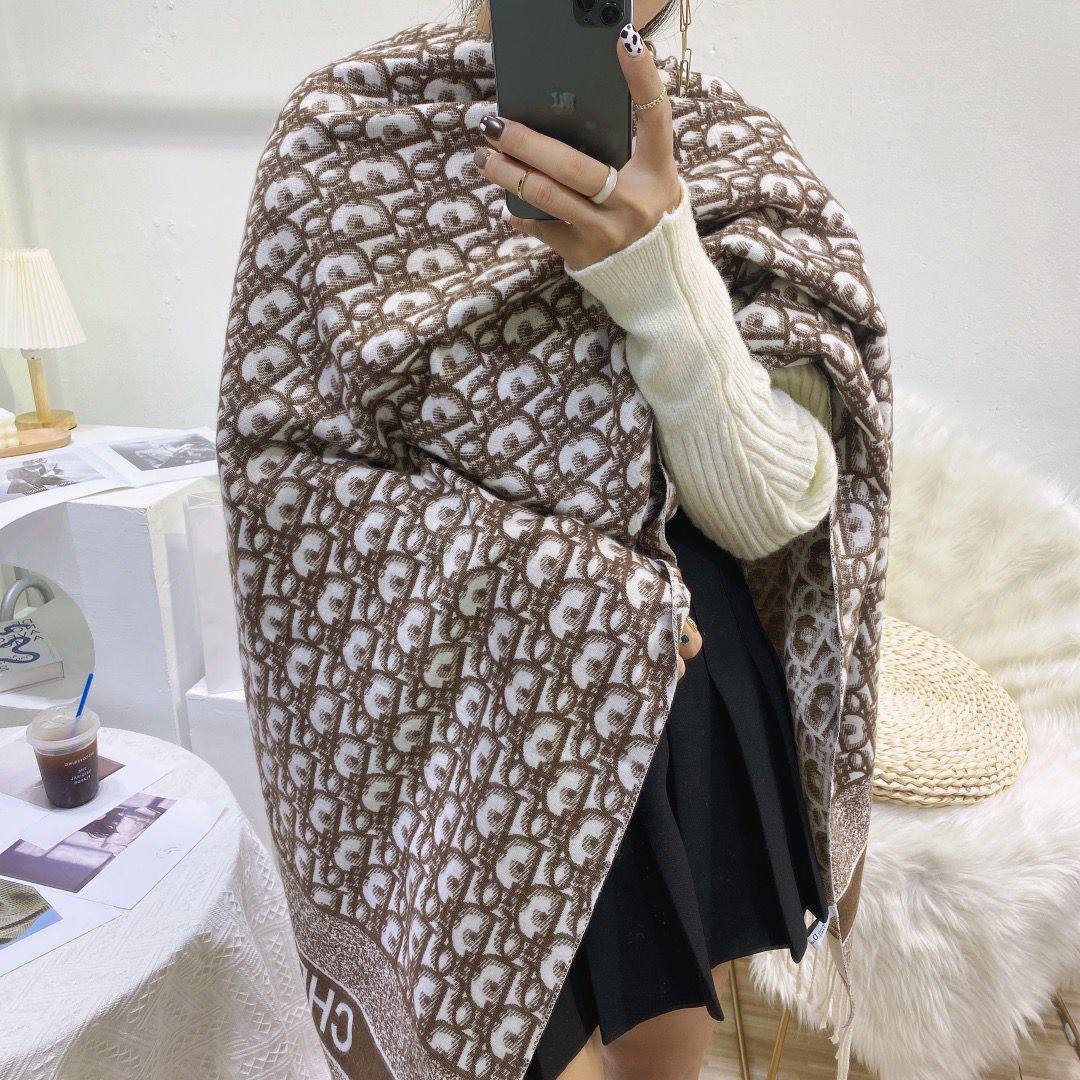 Winter scarf 
45 dhs❣️

Zain93
♥️♥️♥️