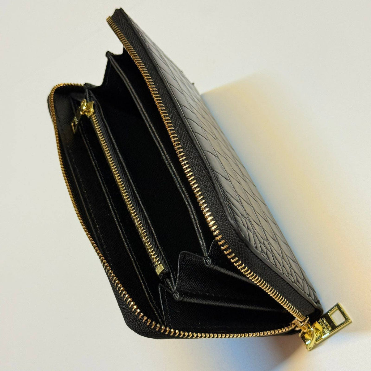 WALLET
Mixed brands

GOOD QUALITY

40 dhs🇦🇪🇦🇪🇦🇪

Zain40
♥️♥️♥️
