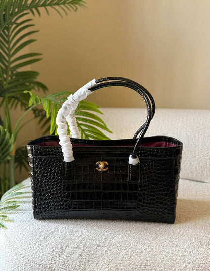 💚🌼 CHANEL 🤍
       
 🩵🤍 32 cm 🩷💛
For Price 👇 WhatsApp✅
0568585901 
0507557372
0552275751 Owner Zain 👌

Zain146
♥️♥️♥️