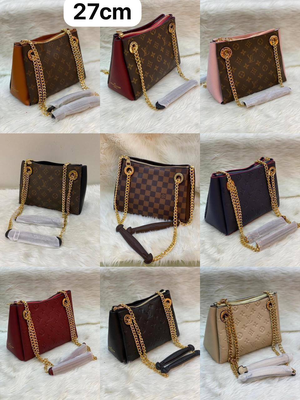 Lv Medium Size
Good Quality 
110 dhs🪙💕

Zain250
♥️♥️♥️
