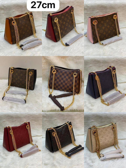 Lv Medium Size
Good Quality 
110 dhs🪙💕

Zain250
♥️♥️♥️
