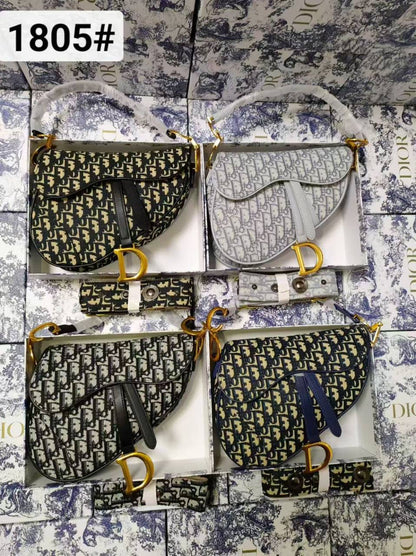 Dior 

with box
🎁🎁🎁

115 dhs🪙🌨️

Zain177
♥️♥️♥️