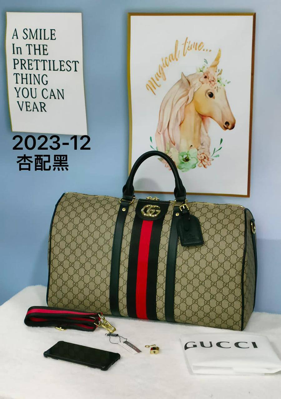 TLV Travel Bags

good quality

120 dhs✅
150 dhs✅

Zain137
♥️♥️♥️