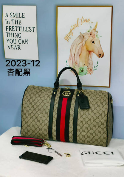 TLV Travel Bags

good quality

120 dhs✅
150 dhs✅

Zain137
♥️♥️♥️