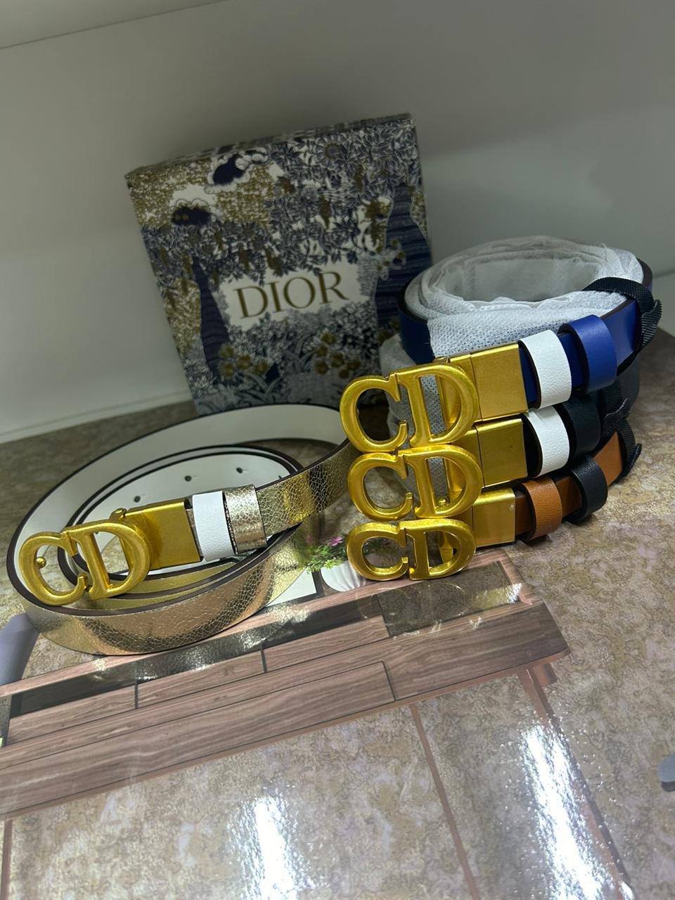 Leather belt
50 dhs🪙💚

Zain190
♥️♥️♥️