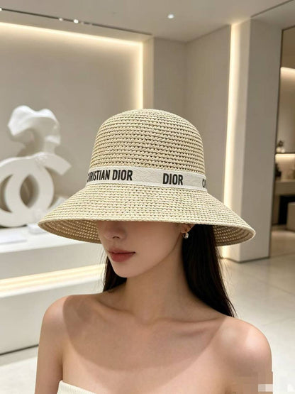 Master HAT
230 dhs💓

Zain261
♥️♥️♥️