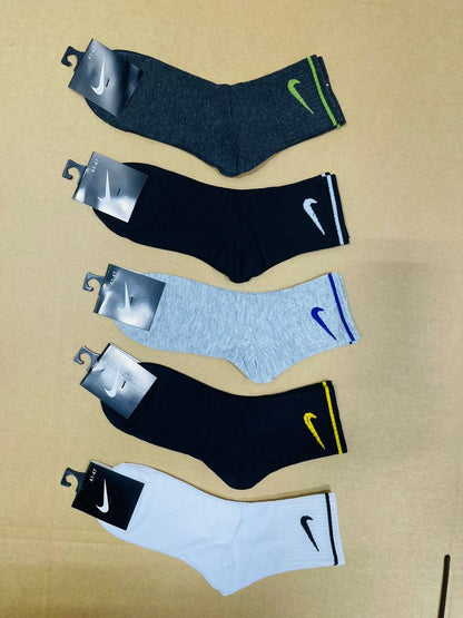 Socks
10 pcs pack

30 dhs🇦🇪

Zain27
♥️♥️♥️