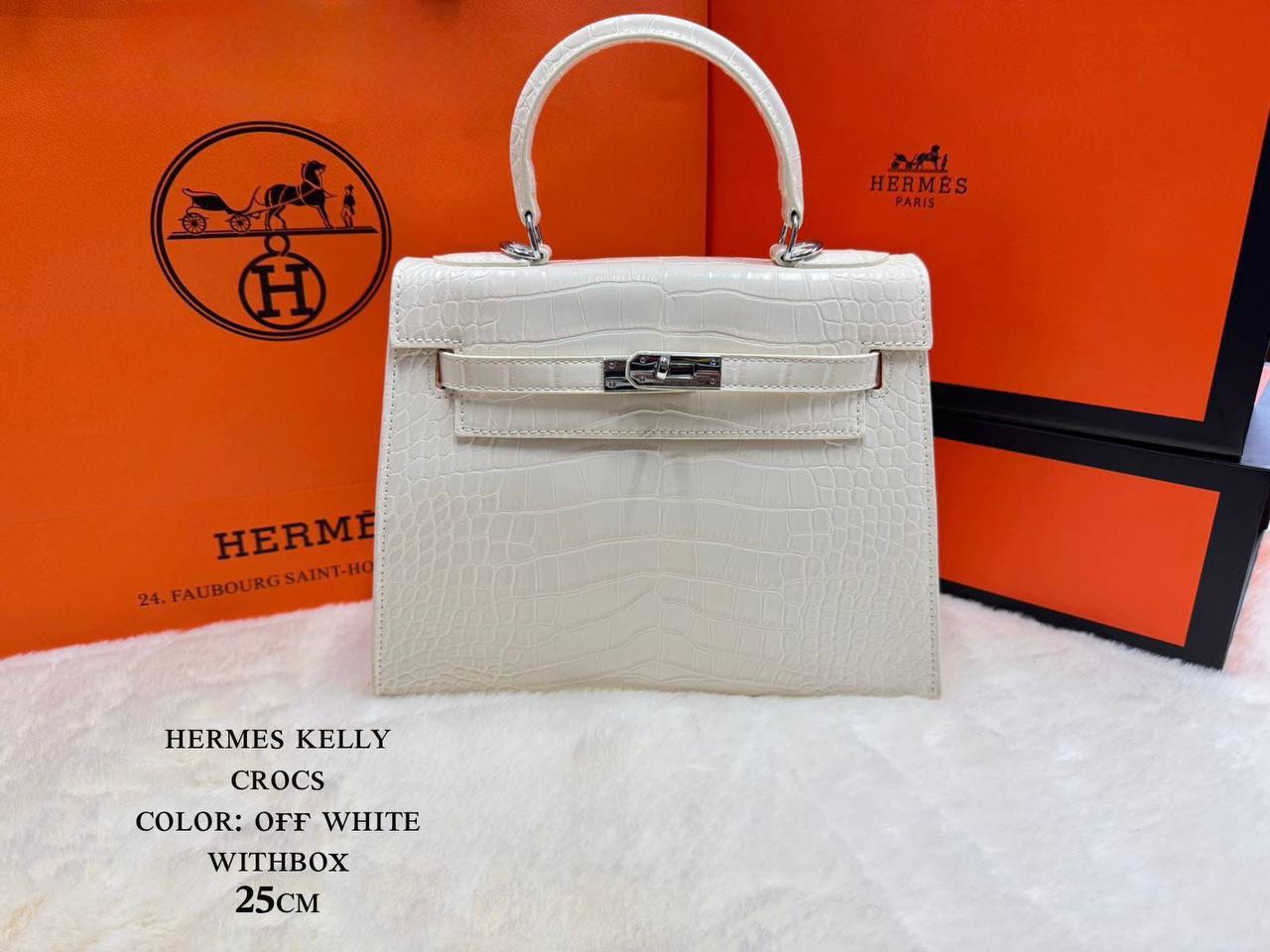 Hermes ᴋᴇʟʟʏ 
ᴡɪᴛʜout 📦 
ᴄʀᴏᴄᴏᴅɪʟᴇ ᴅᴇsɪɢɴ
sɪᴢᴇ:25ᴄᴍ
120 dhs💓

Zain56
♥️♥️♥️
