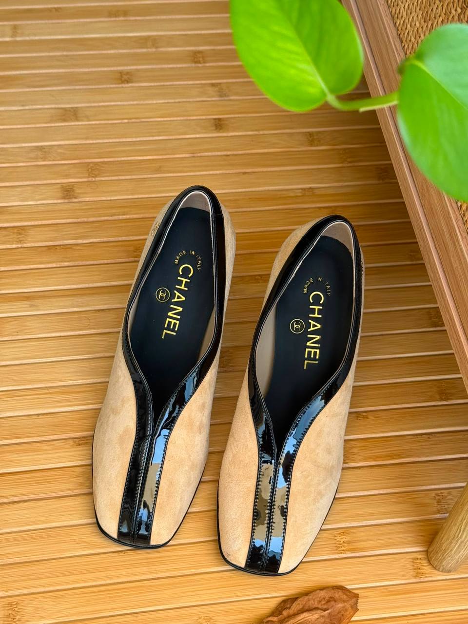 Chanel
Super Master
𝗦𝗶𝘇𝗲 𝟯𝟲 𝘁𝗼 𝟰𝟭 
450 dhs✅

Zain303
♥️♥️♥️