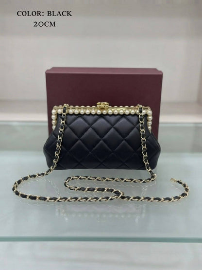 Chanel ᴄʟᴜᴛᴄʜ ᴘᴇᴀʀʟʏ ʙᴀɢ
ᴅᴇsɪɢɴ ɪᴍɪᴛᴀᴛɪᴏɴ ᴘᴇᴀʀʟ ᴇʟᴇɢᴀɴᴄᴇ
ɢᴏʟᴅʜᴀʀᴅᴡᴀʀᴇ ʟᴏɴɢ sʟɪɴɢ
ᴄʟᴏsᴜʀᴇ sᴇᴄᴜʀᴇ ᴛᴏᴘ ғᴀsᴛᴇɴɪɴɢ
ᴡɪᴛʜʙᴏx
sᴏғᴛ ᴛᴇxᴛᴜʀᴇ ᴏғ ʟᴀᴍʙsᴋɪɴ ᴍᴀᴛᴇʀɪᴀʟ
sɪᴢᴇ:20ᴄᴍ
120 dhs🇦🇪🇦🇪

Zain56
♥️♥️♥️
