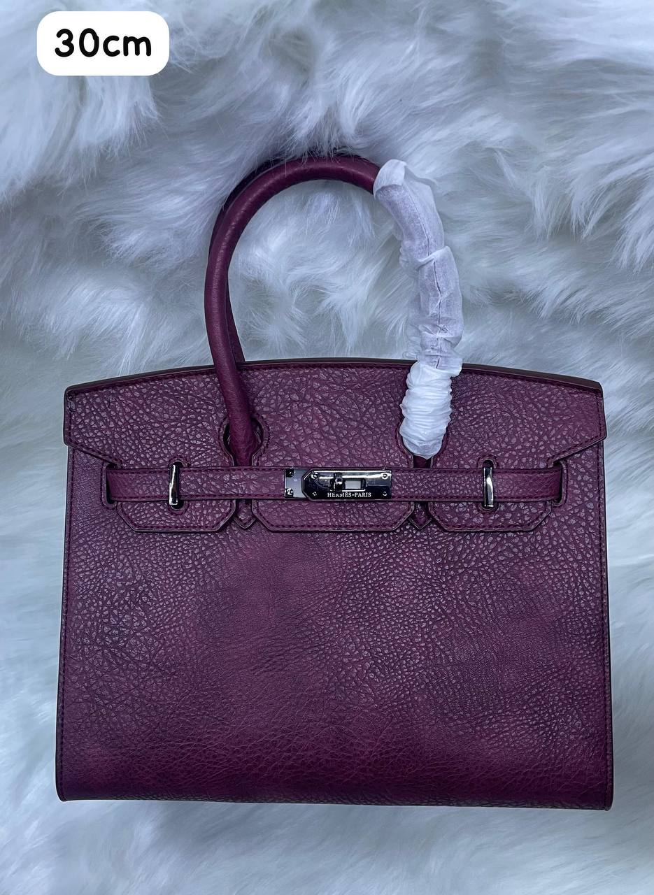 Hermes
110 dhs✅ 

Zain72
♥️♥️♥️