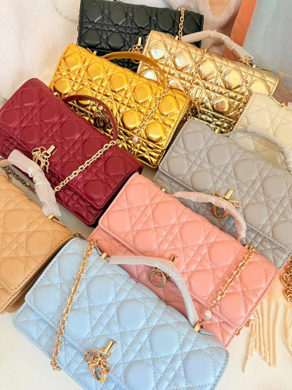 Dior

240 dhs

Zain134
♥️♥️♥️