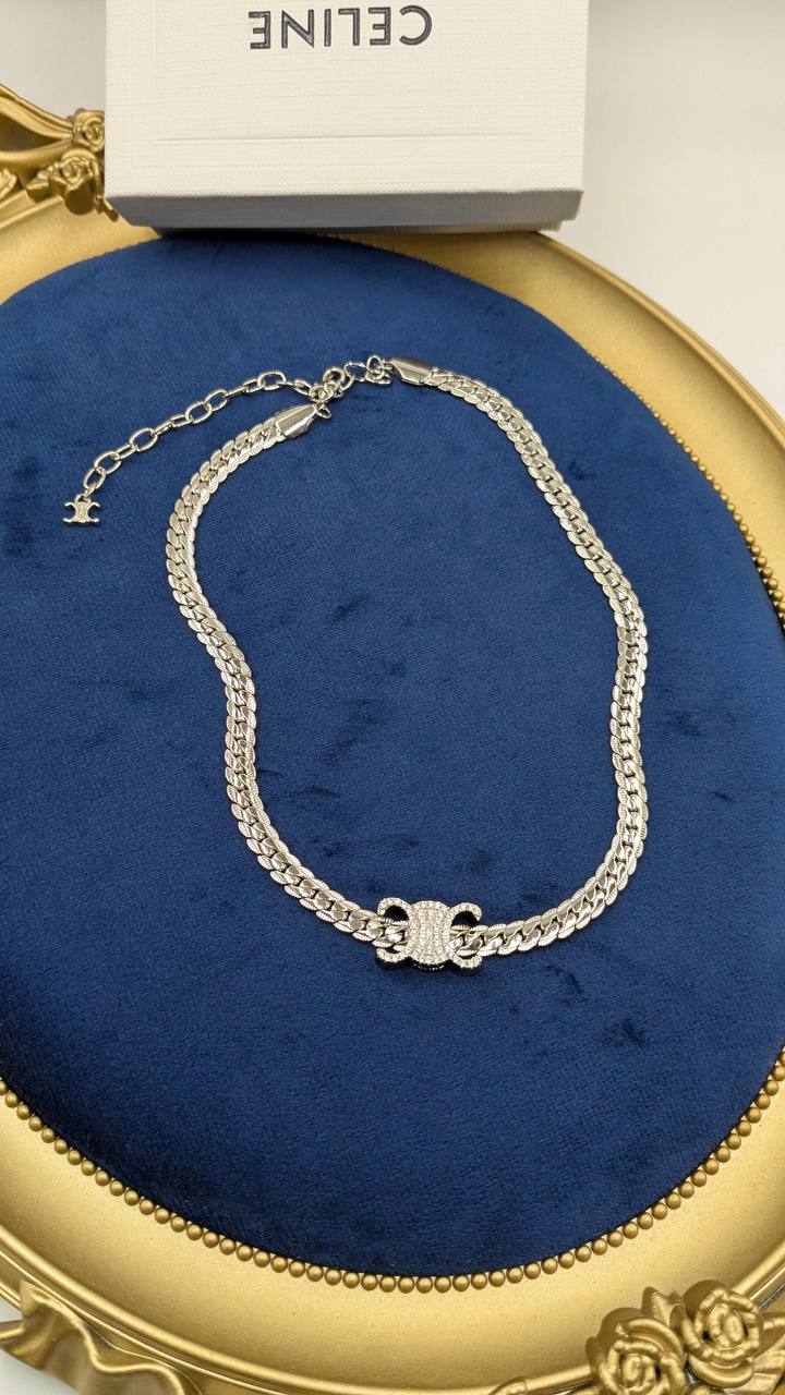 Celine
*Master Quality* 
*Necklace*
90 dhs✅ with Normal Box 🎁
110 dhs✅ with Good Box 🎁

Zain210
♥️♥️♥️