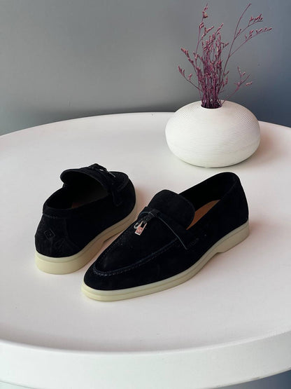 Loro Piana
Size 36-41
_Super master high quality_🪡
450 dhs✅

Zain176
♥️♥️♥️