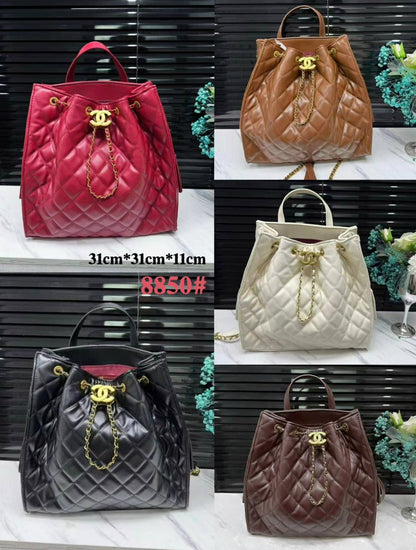 CHANEL 
BACKPACK 
GOOD QUALITY 
90 dhs✅

Zain39
♥️♥️♥️