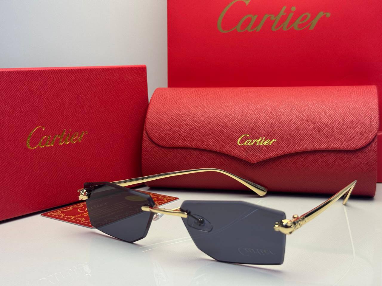 Sunglasses
80 dhs✅
good quality

Zain182
♥️♥️♥️