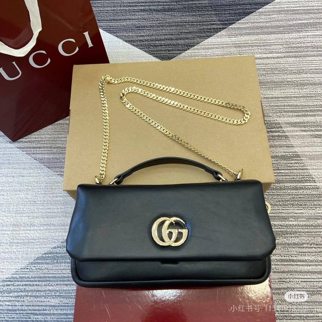 Gucci Master
For Price 👇 WTSP Text Zain 0568585901

Zain10
♥️♥️♥️