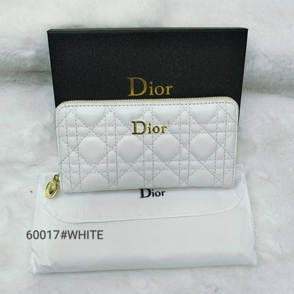 WALLET
LV - Chanel - Dior
GOOD QUALITY
35 dhs🪙💕

Zain40
♥️♥️♥️