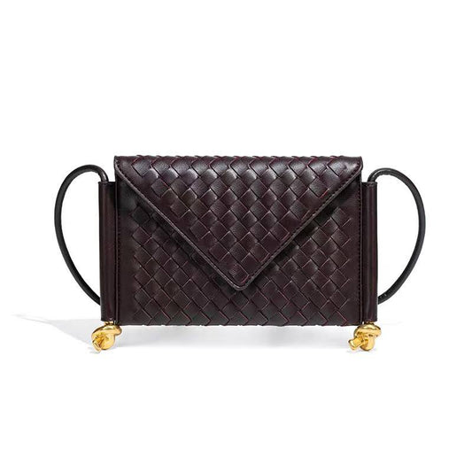 BOTTEGA 
clutch bag  
75 dhs💓
size 24*16cm


Zain161
♥️♥️♥️