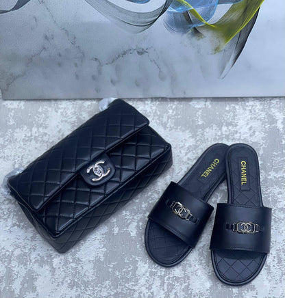 Chanel
Bag&shoes. Set.  
170 dhs❣️

Zain175
♥️♥️♥️