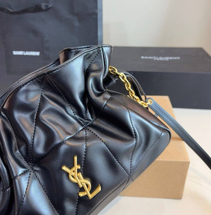 YSL
 SMALL SIZE 
WITH BOX 
90 dhs✅

Zain295
♥️♥️♥️