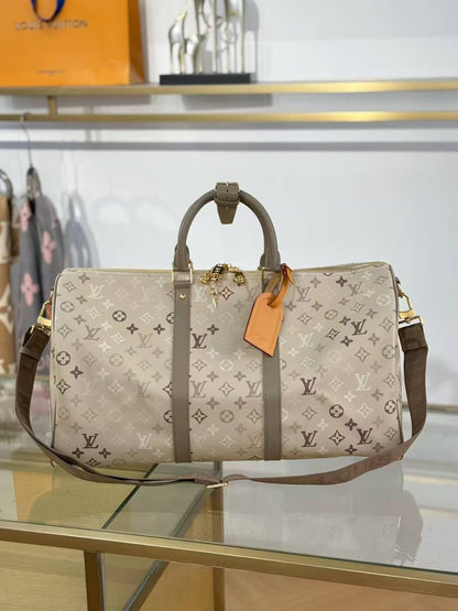 Available for pre order 
Original Quality 💯💯
Available delivery free 🚚
For Price 👇 WhatsApp✅
0568585901 
0507557372
0552275751 Owner Zain 👌

Zain71
♥️♥️♥️