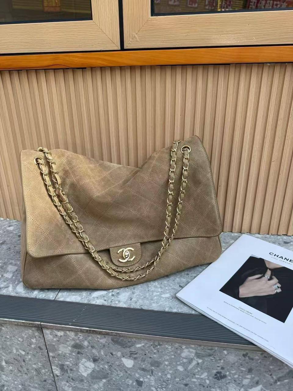 Chanel
Master🌺🌺
410 dhs💛

Zain153
♥️♥️♥️