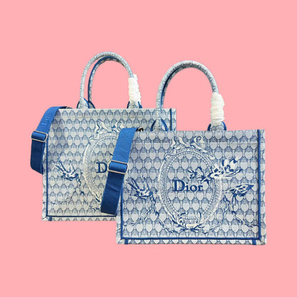 Dior bags

Big size: 330 dhs🇦🇪🇦🇪

Small size: 320 dhs🇦🇪🇦🇪

Zain153
♥️♥️♥️
