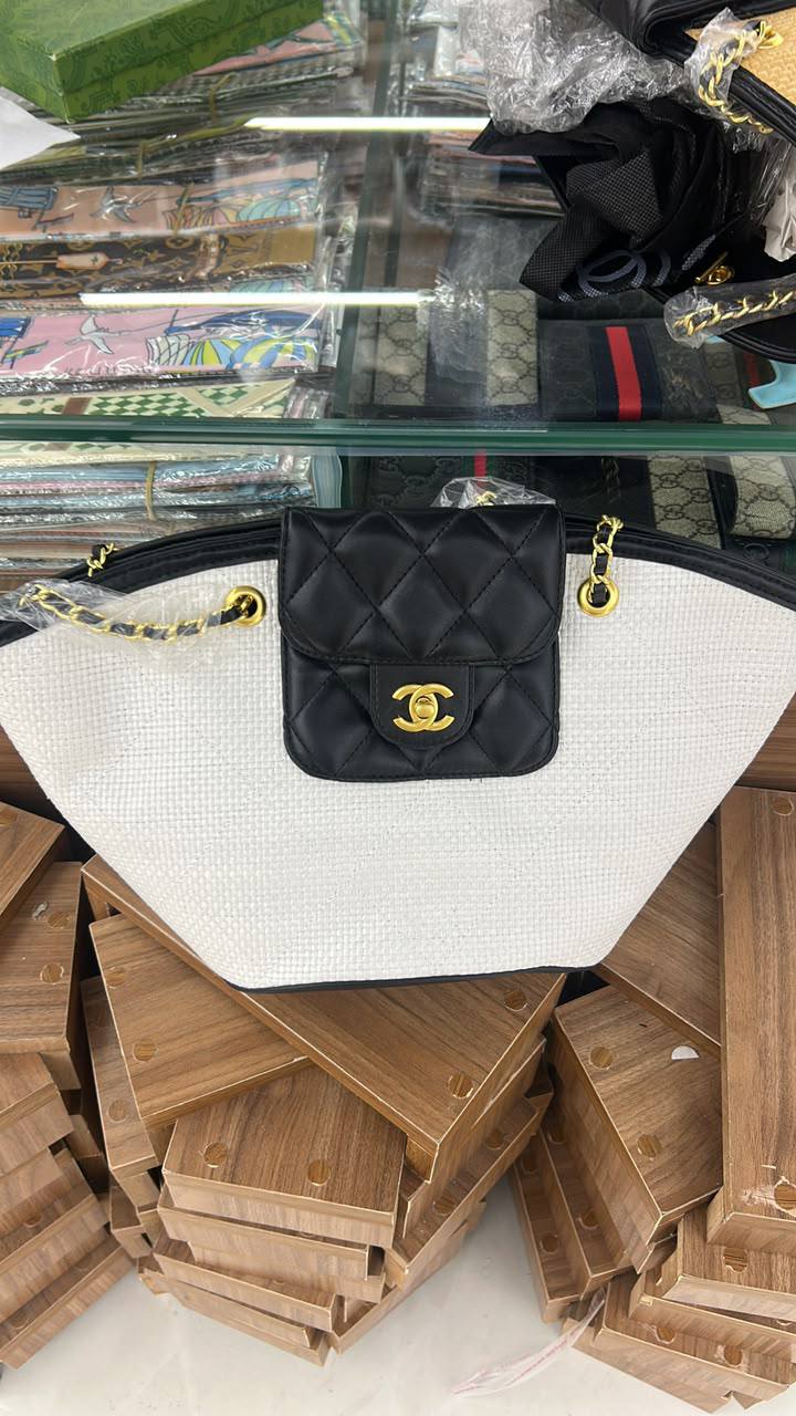 Chanel
Master Quality
For Price 👇 WhatsApp✅
0568585901 
0507557372
0552275751 Owner Zain 👌

Zain167
♥️♥️♥️