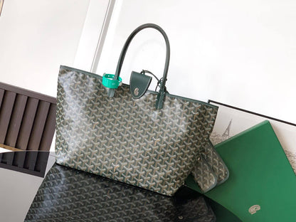 Goyard
Saint Louis 

bag Size 
34 cm

For Price 👇 WhatsApp✅
0568585901 
0507557372
0552275751 Owner Zain 👌

Zain274
♥️♥️♥️
