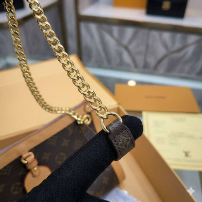 LV
Nova PM Monogram
Shoulder Bag/ clutch/Handbag
With BOX
Size: 30 cm

95 dhs🇦🇪🇦🇪

Zain239
♥️♥️♥️