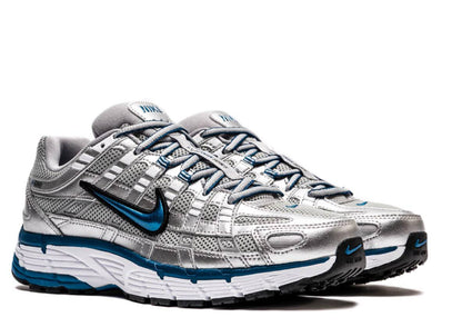 Nike

125 dhs🇦🇪🇦🇪

Zain183
♥️♥️♥️