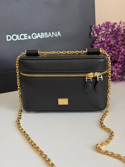 D&G
Master🌺
270 dhs✅

Zain134
♥️♥️♥️