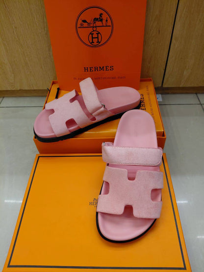Hermes Slipper, 

High Quality 
RESTOCK 

Size 36 To 41

90 DHS🇦🇪🇦🇪🇦🇪

Zain120
♥️♥️♥️