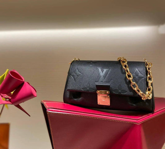 LV
Master Bags +++
For Price 👇 WTSP Text Zain 0568585901

Zain142
♥️♥️♥️