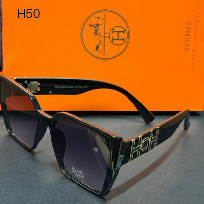 Hermes ❤️‍🔥*
Sunglasses 🕶️ 
Copy one❣️
good quality 💯
With master box 🗃️ 
50 dhs🪙🌨️

Zain216
♥️♥️♥️
