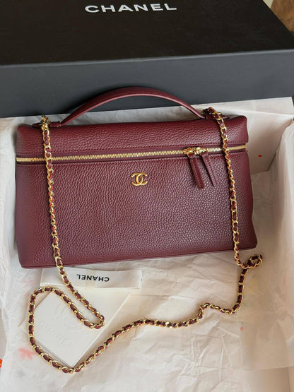 Chanel
 𝐕𝐀𝐍𝐈𝐓𝐘 𝐂𝐀𝐒𝐄 𝐖𝐈𝐓𝐇 𝐂𝐇𝐀𝐈𝐍 𝐒𝐔𝐏𝐄𝐑 𝐌𝐀𝐒𝐓𝐄𝐑 𝐐𝐔𝐀𝐋𝐈𝐓𝐘 
𝐋𝐀𝐑𝐆𝐄 -1300 dhs✅
𝐌𝐞𝐝𝐢𝐮𝐦 - 1250 dhs✅
𝐒𝐦𝐚𝐥𝐥 - 1200 dhs✅

ETAG4
♥️♥️♥️