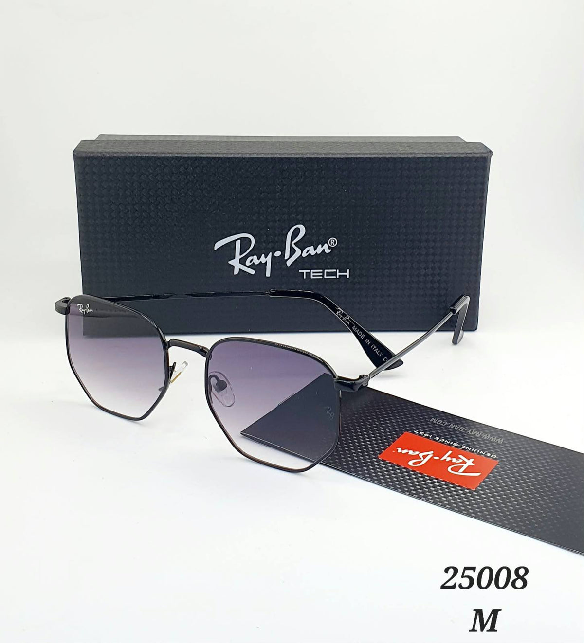 Sunglasses 

55 dhs🇦🇪🇦🇪🇦🇪

Zain182
♥️♥️♥️