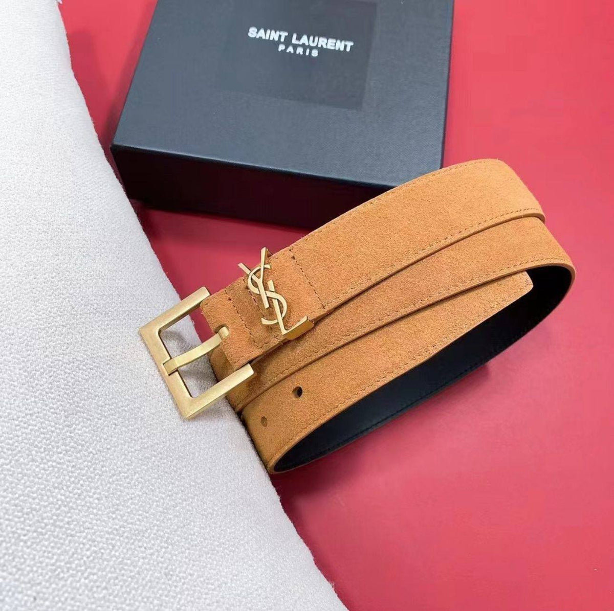 YSL

Master quality

300 dhs🇦🇪🇦🇪

Zain164
♥️♥️♥️