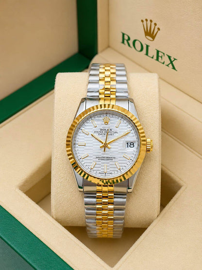 Rolex watch for ladies good quality 
160 dhs✅
 (size 31mm)

Zain59
♥️♥️♥️