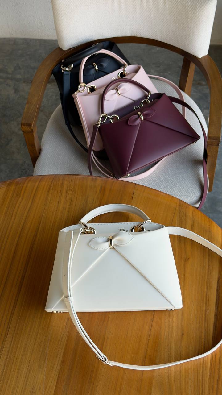 New collection ⚜️
DIOR 🩷
VIP quality 💎
Dior Cigale Bag✨
Size : 27 cm
For Price 👇 WhatsApp✅
0568585901 
0507557372
0552275751 Owner Zain 👌

Zain336
♥️♥️♥️