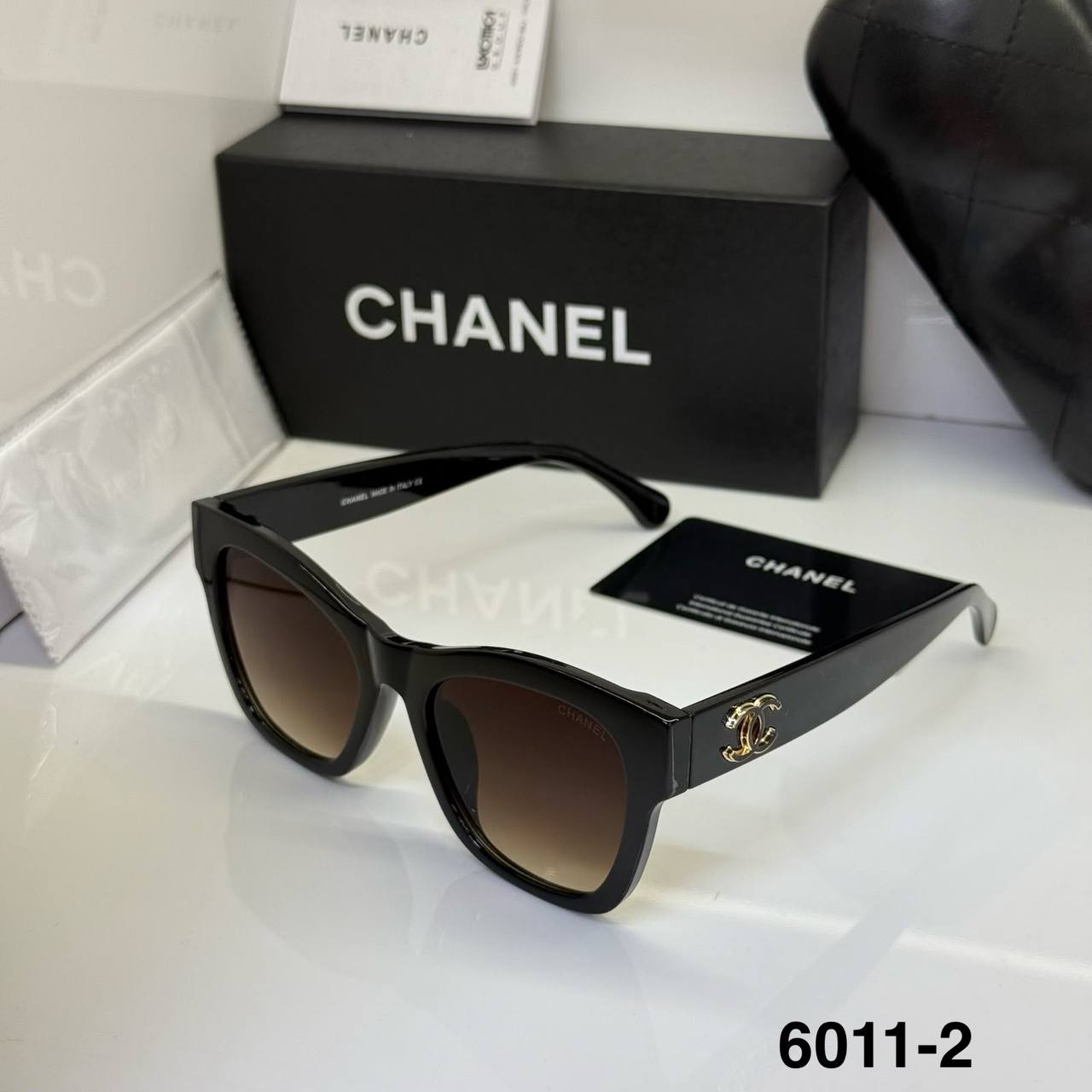 SUNGLASSES 🕶️
GOOD QUALITY 
50 dhs🇦🇪🇦🇪

Zain40
♥️♥️♥️
