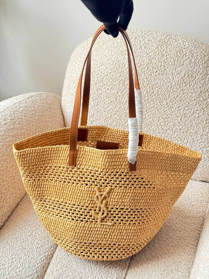 *Saint Laurent beach bag🏝️🤩*
YSL
*Size: 32cm*

*Super high quality*😉👌🏼🧶
For Price 👇 WhatsApp✅
0568585901 
0507557372
0552275751 Owner Zain 👌

Zain235
♥️♥️♥️