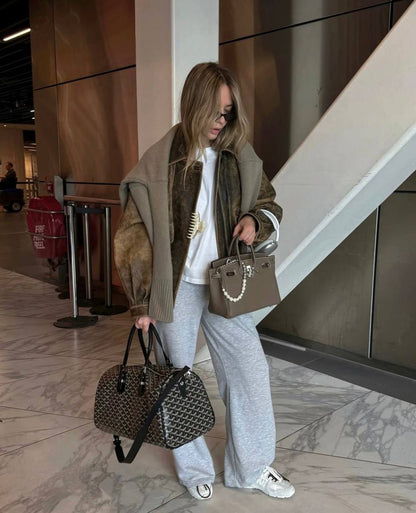 GOYARD TRAVELING BAG 
COPY ONE NEE CAME 
150 dhs🪙🌨️

Zain39
♥️♥️♥️